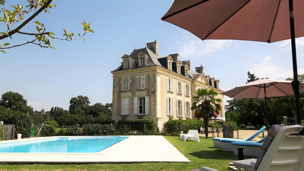 Chateau La Mothaye - Self Catering Apartments With Pool In The Loire Valley Les Bois-d'Anjou 외부 사진
