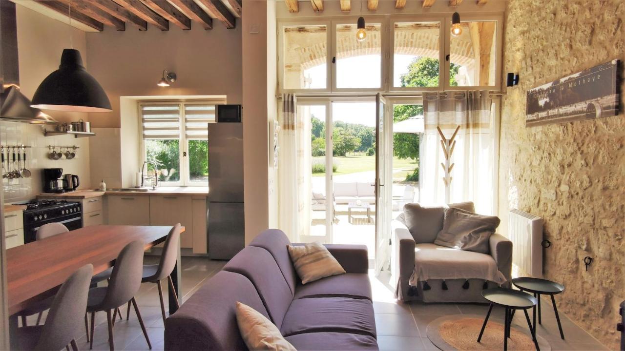 Chateau La Mothaye - Self Catering Apartments With Pool In The Loire Valley Les Bois-d'Anjou 외부 사진